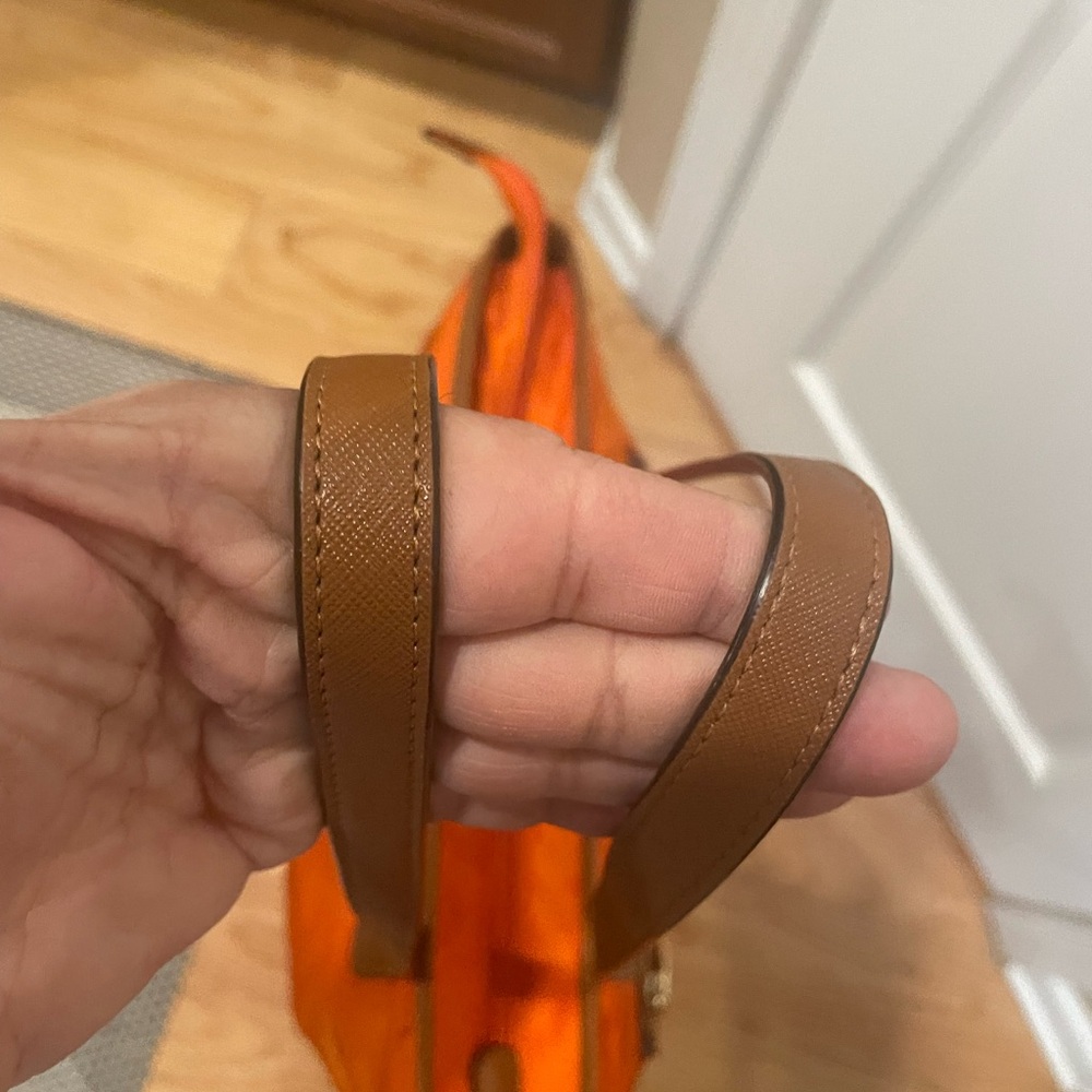 Michael Kors Orange Tote Bag - Picture 6 of 11